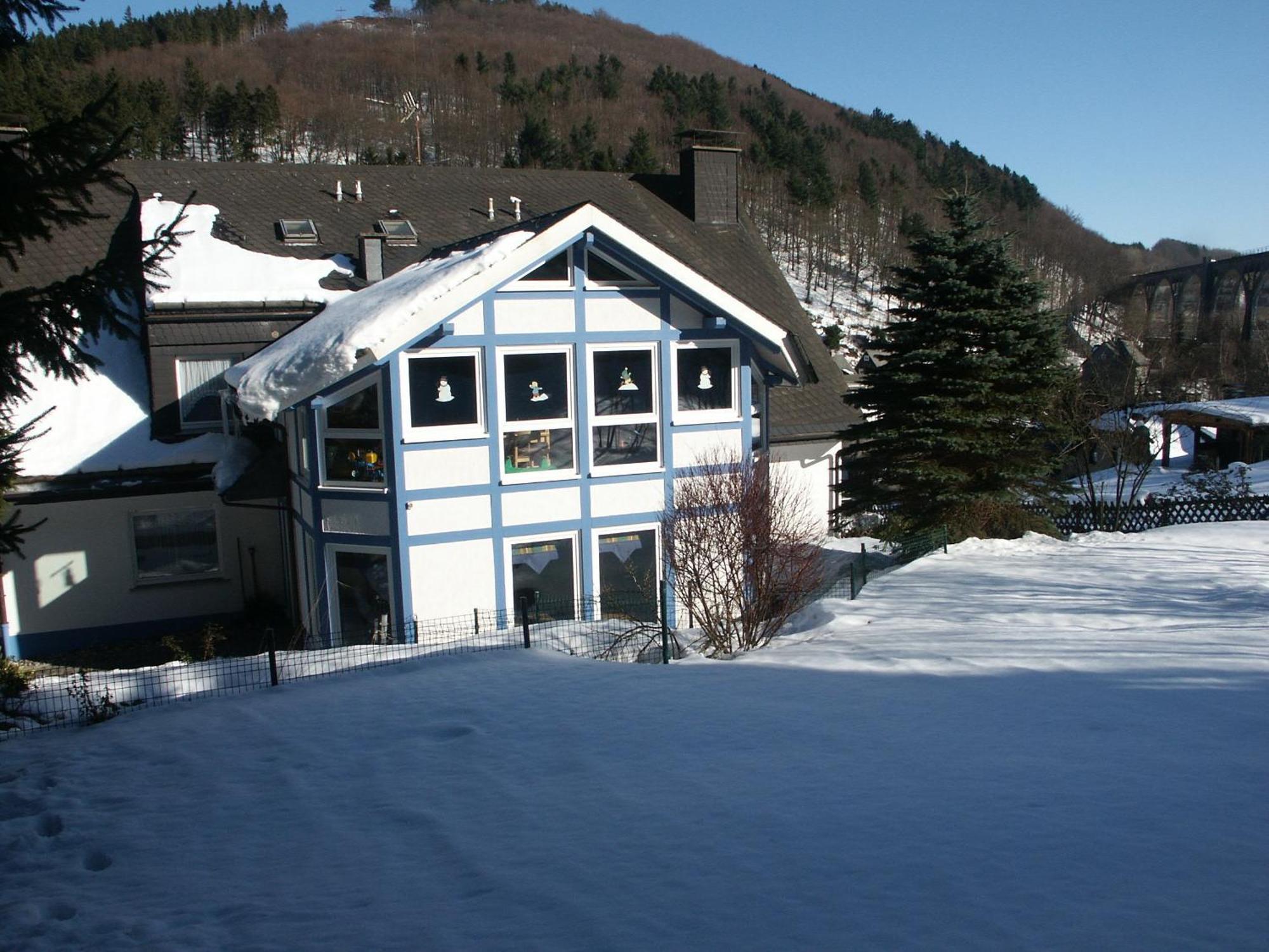 Appartementhaus Vierjahreszeiten Willingen  Exterior foto