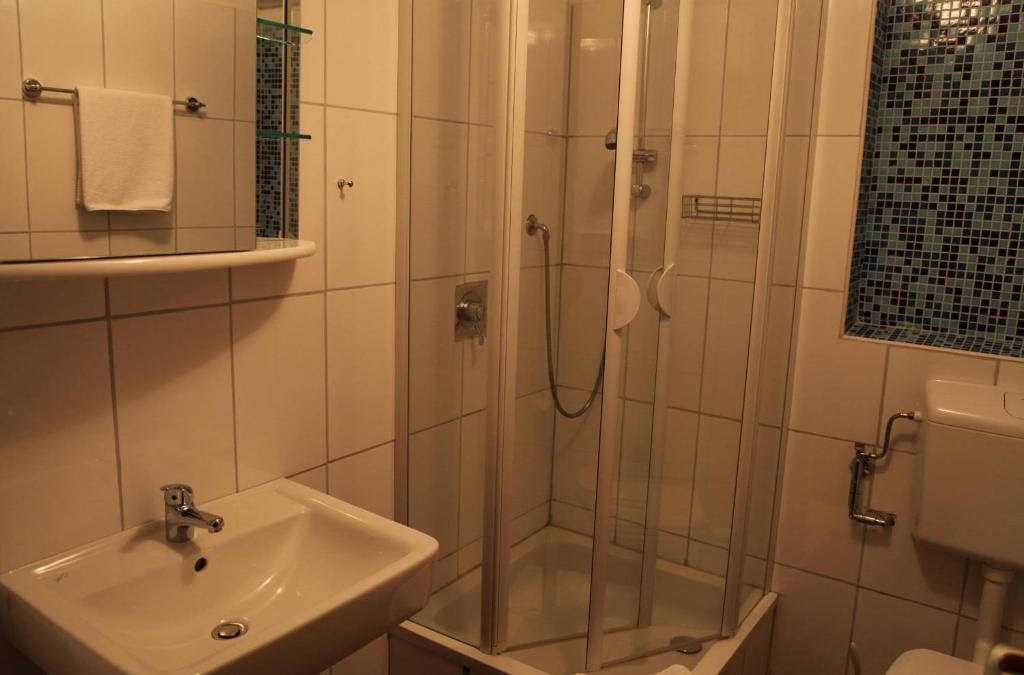 Appartementhaus Vierjahreszeiten Willingen  Zimmer foto